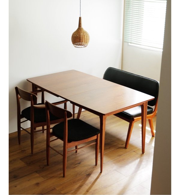 ACME Furniture（アクメファニチャー）ブルックス ダイニング テーブル