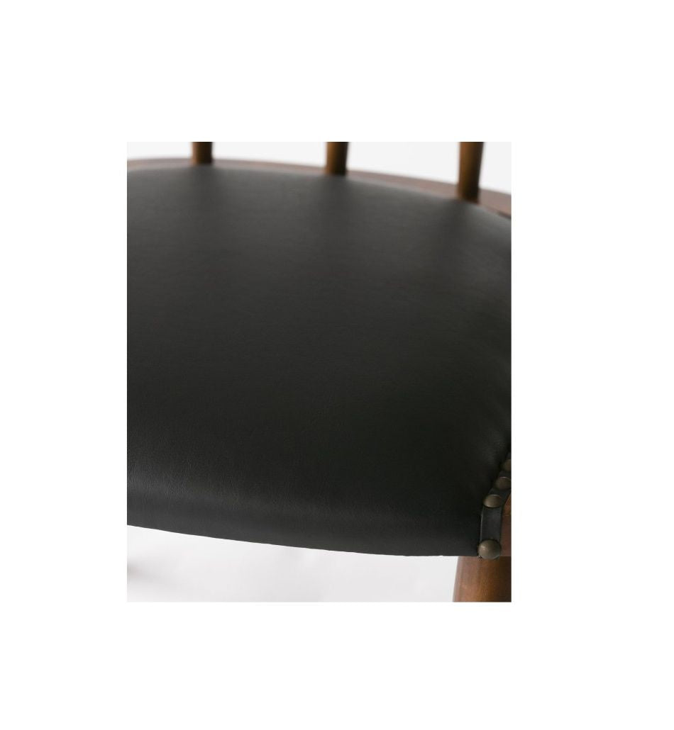 ACME Furniture（アクメファニチャー） オークス アーム チェア ブラック（PVC）