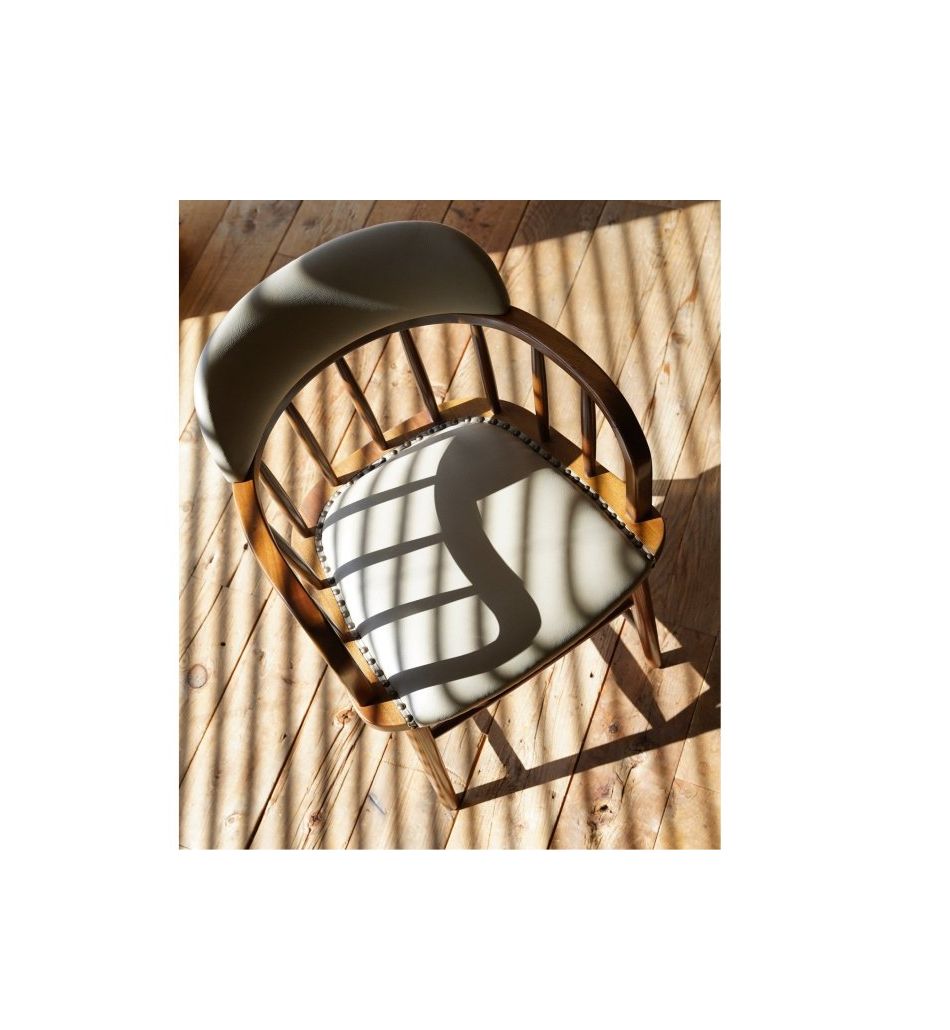 ACME Furniture（アクメファニチャー） オークス アーム チェア カーキ（ファブリック）