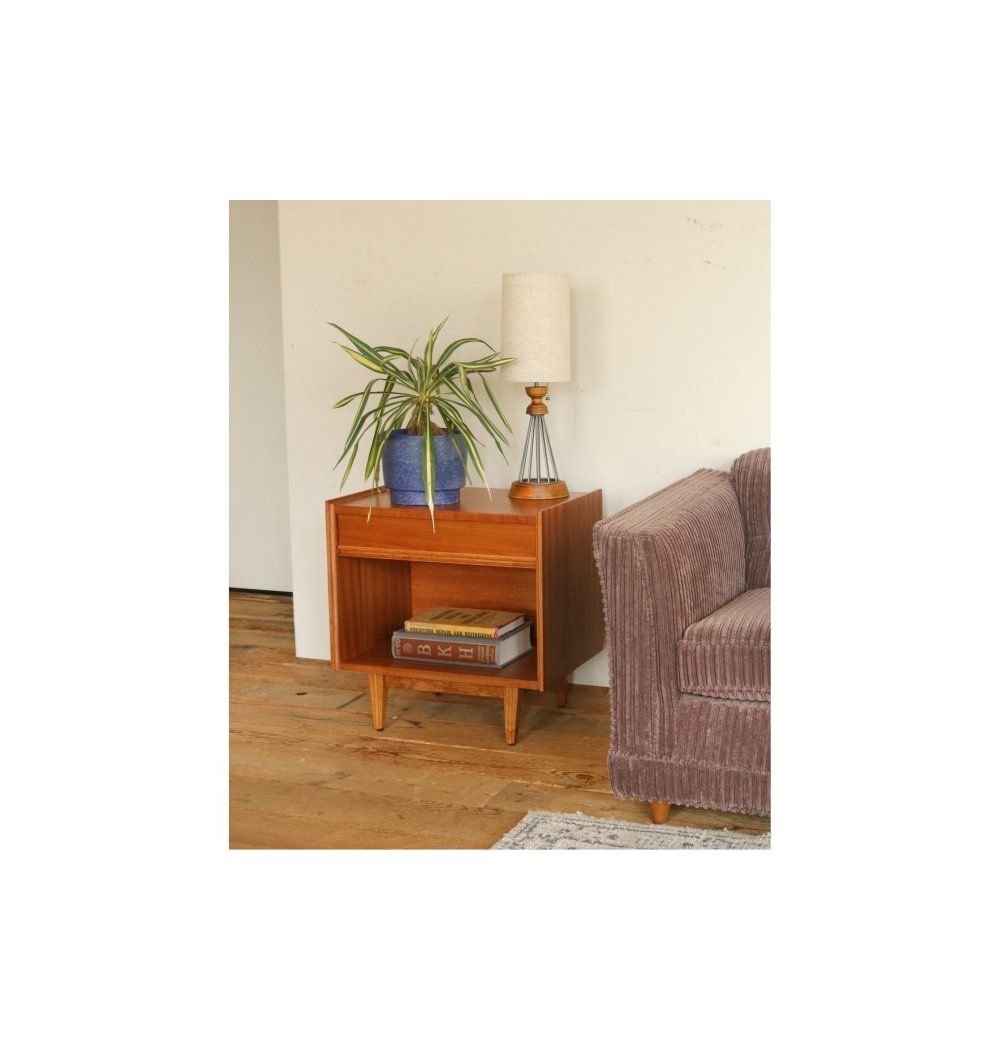 ACME Furniture（アクメファニチャー）トラッセル ナイト スタンド