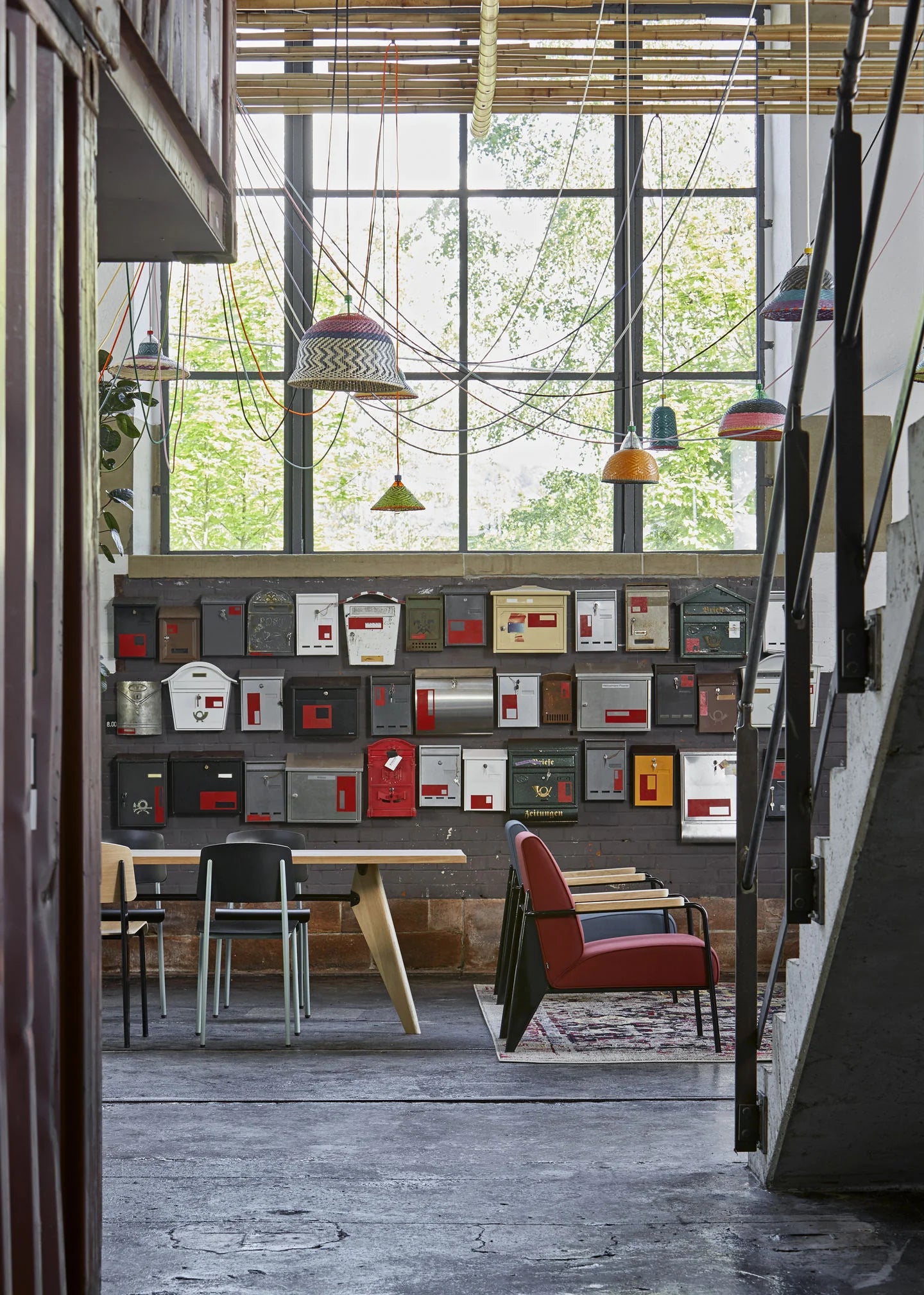 Vitra(ヴィトラ) Table S.A.M. Bois（ターブル S.A.M. ボワ）
