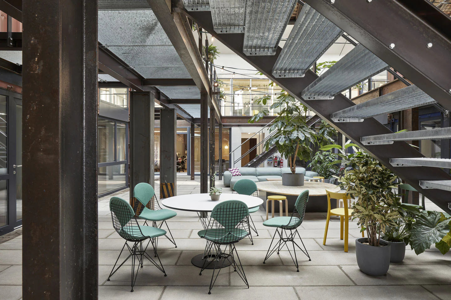 Vitra(ヴィトラ)  Dining Table(ダイニング テーブル)
