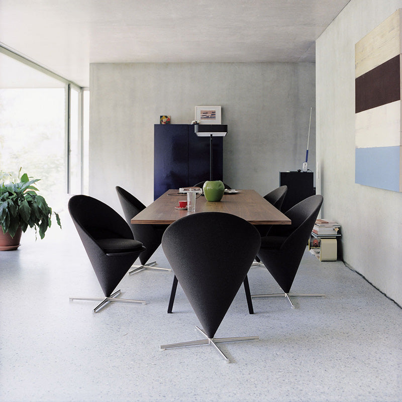 Vitra（ヴィトラ）Cone Chair（コーン チェア）