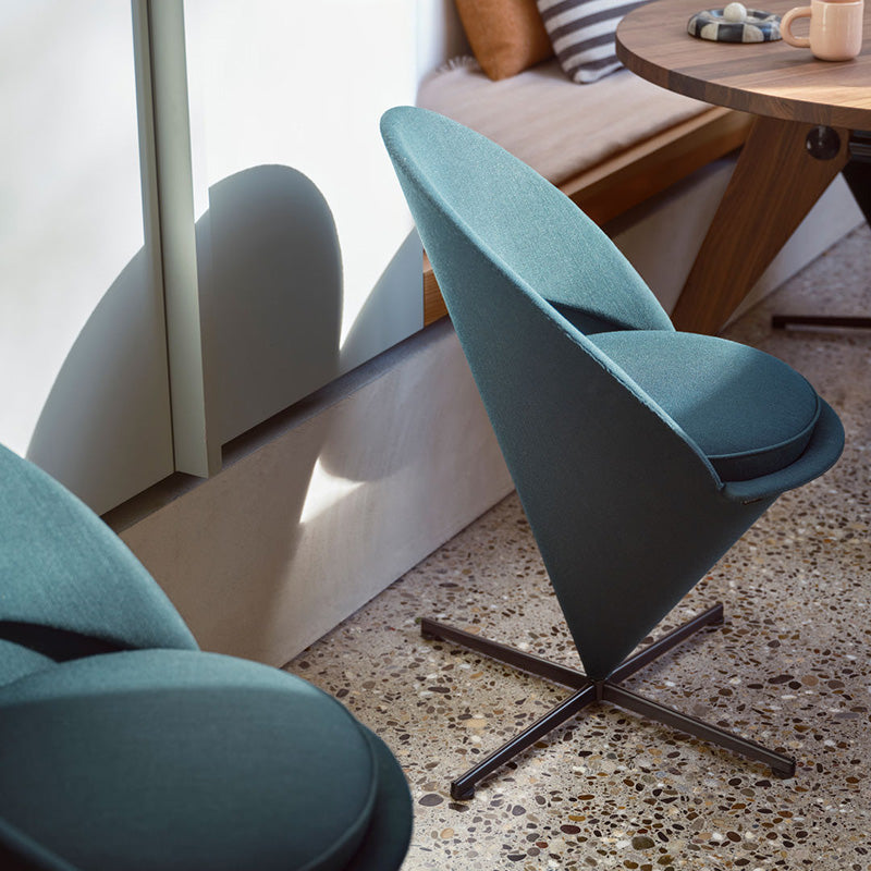 Vitra（ヴィトラ）Cone Chair（コーン チェア）