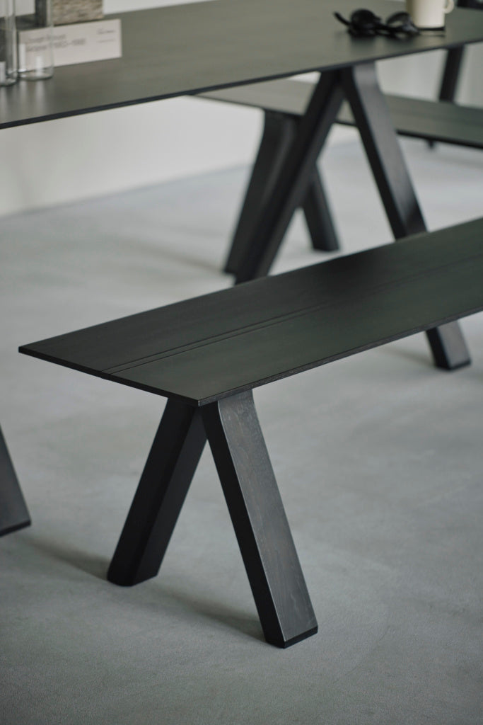 Karimoku New Standard（カリモクニュースタンダード）Spectrum Bench（スペクトラムベンチ）