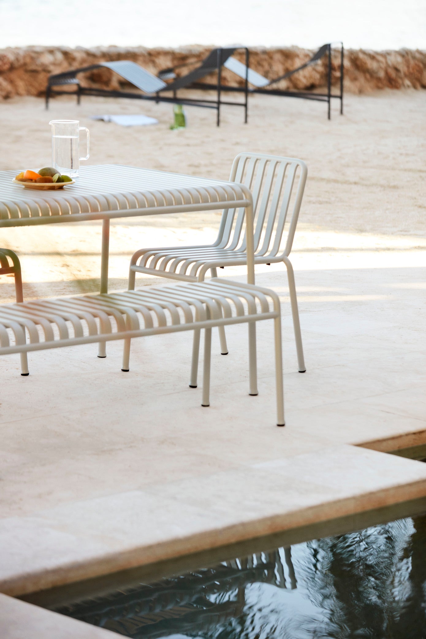 HAY（ヘイ）PALISSADE（パリサード）TABLE / L170 x W90 x H75 cm