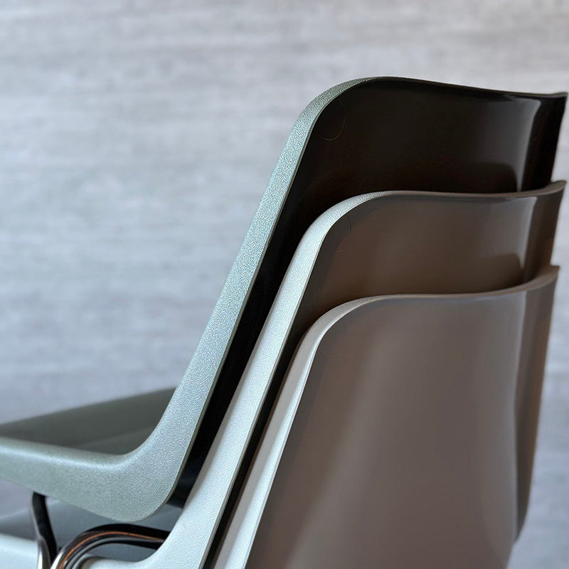 PACIFIC FANITURE SERVICE（パシフィックファニチャーサービス）ROBIN DAY POLYSIDE CHAIR（ロビンデイ ポリサイドチェア ） / Chrome Frame