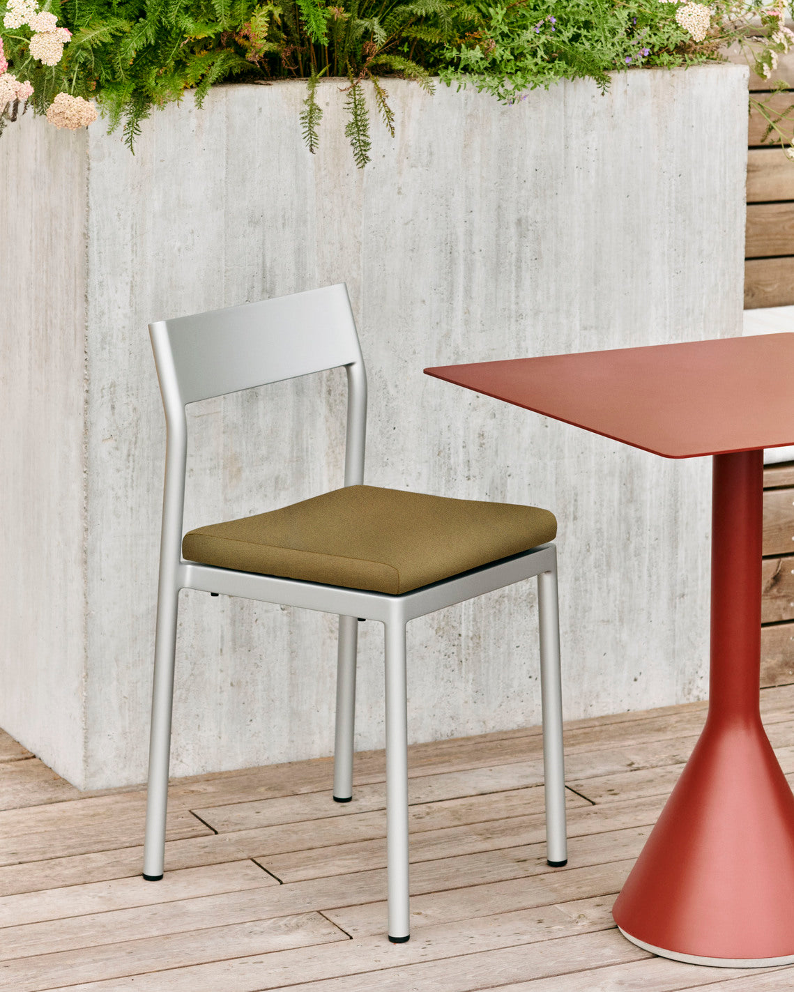 HAY（ヘイ）PALISSADE（パリサード）/ CONE TABLE / L65 x W65 x H74 cm