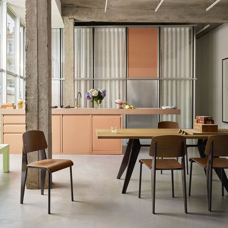 Vitra（ヴィトラ） EM Table Wood（EM ターブル ウッド）
