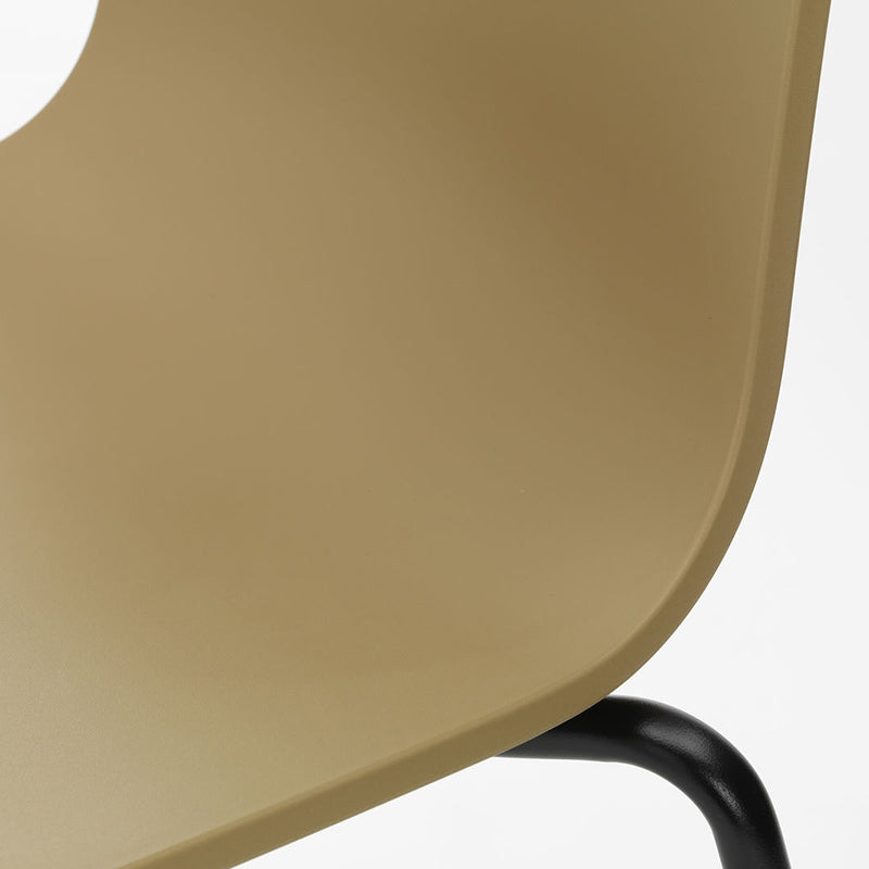 Vitra(ヴィトラ) HAL RE Tube(ハル RE チューブ)  スタッカブル