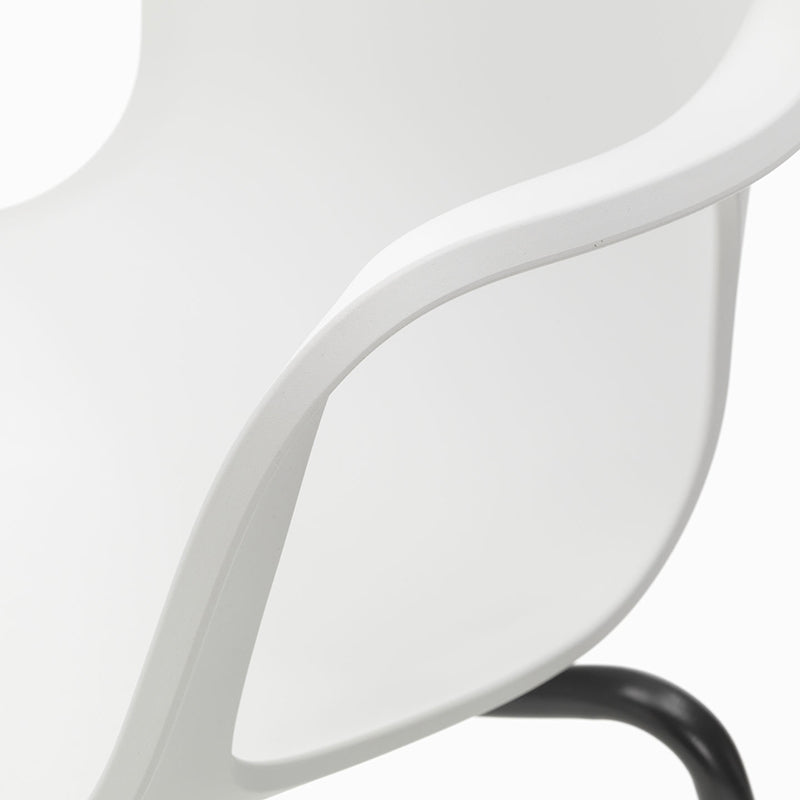 Vitra(ヴィトラ) HAL RE Armchair (ハル RE アームチェア) チューブ  スタッカブル